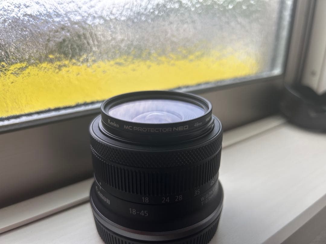 Canon RF-S 18-45mm F4.5-6.3 IS STMレンズ