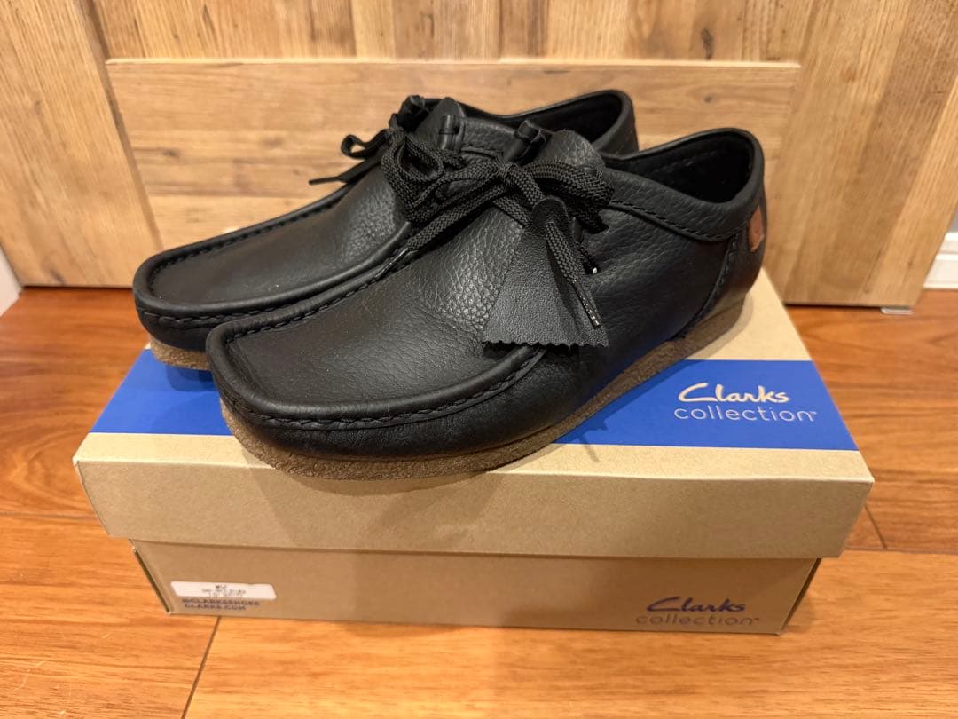 新品同様 Clarks クラークス シェイカーIIラン ワラビー 26cm 黒