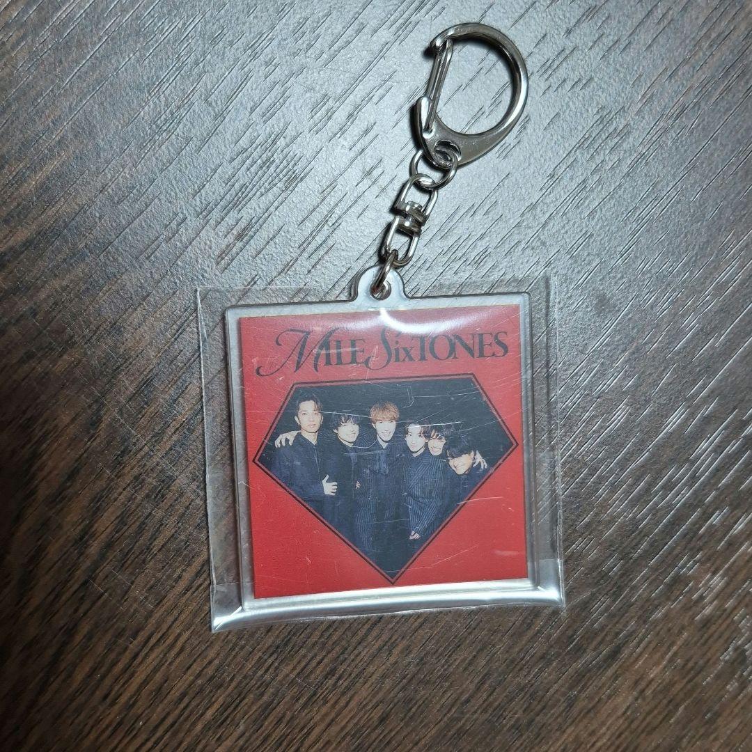SixTONES】 MILESixTONES アクリルキーホルダー ※注意あり - メルカリ