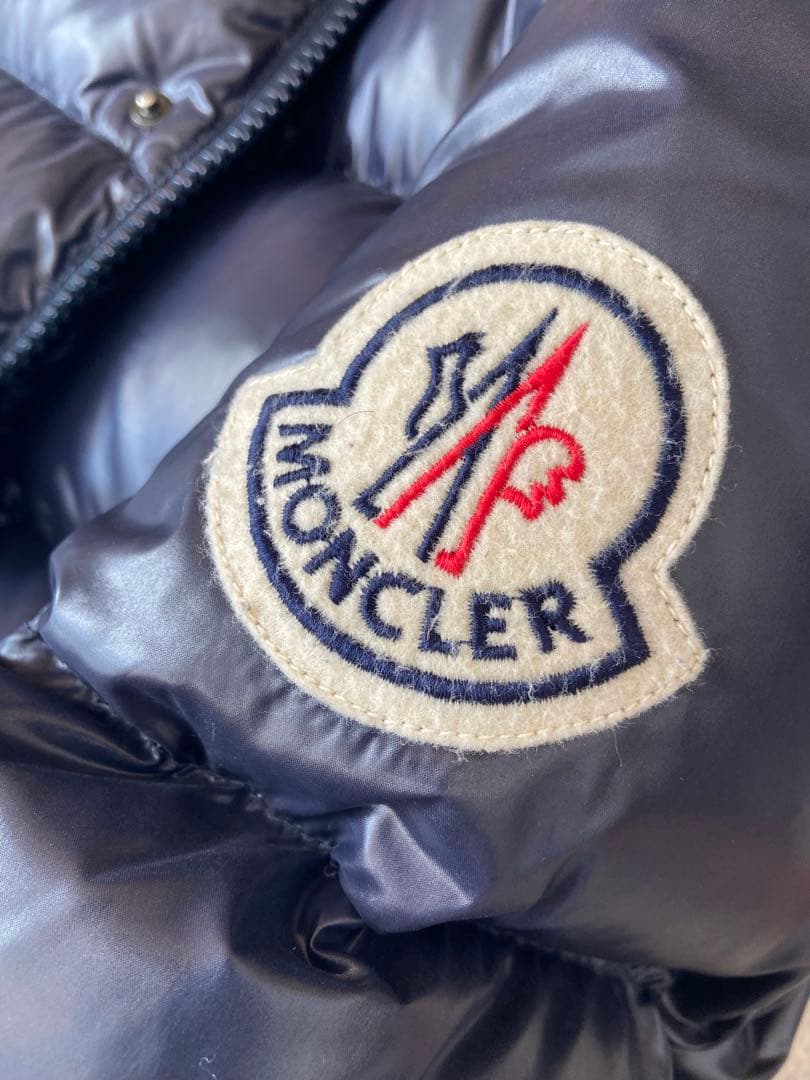 ☆1月中限定値引き モンクレール エベレスト 廃盤 ビッグロゴ ネイビー