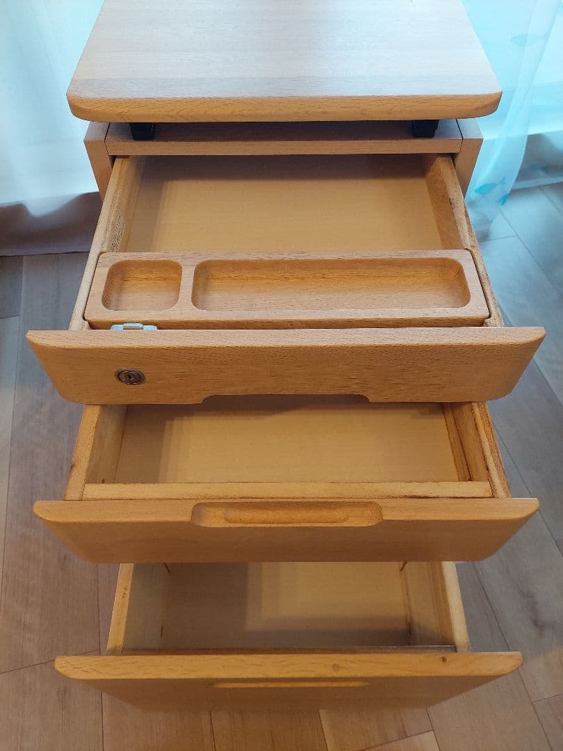 まるもり様専用】ITOKI学習机 国産楢材 引き取り希望(埼玉県) - メルカリ