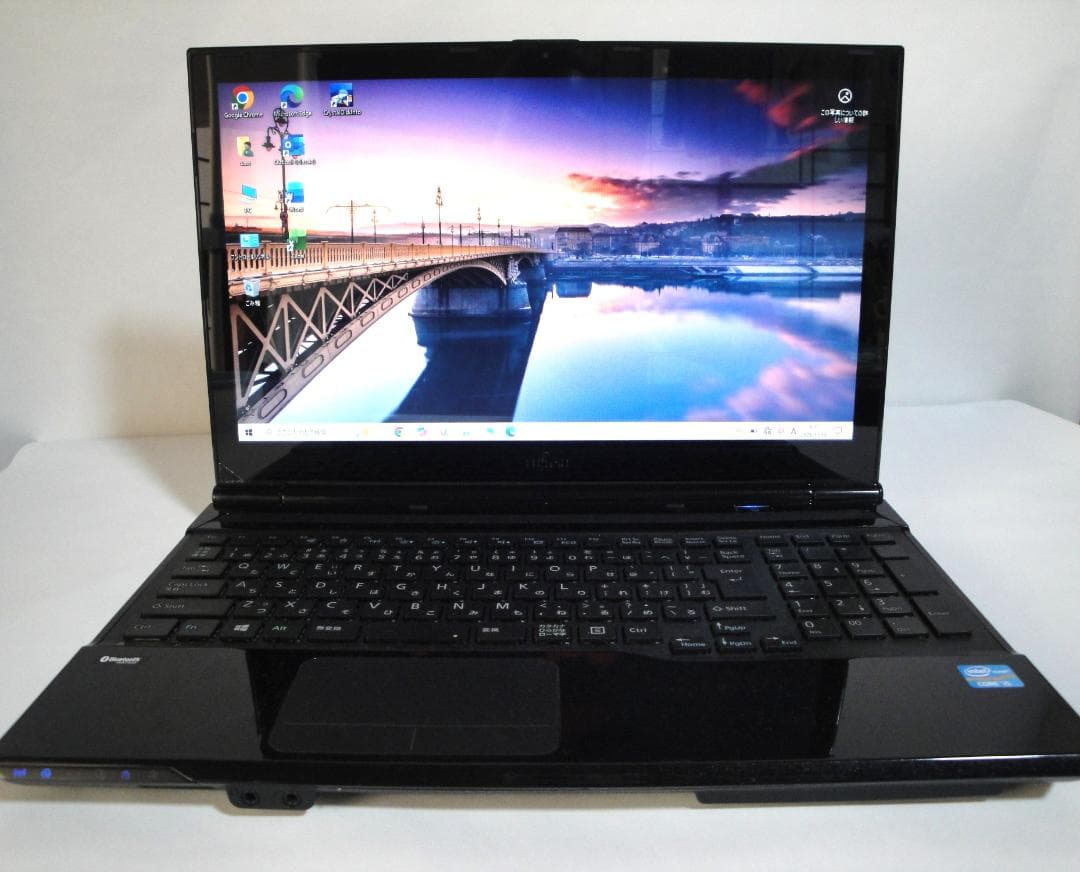 富士通AH56/K　WIN10　SSD 500GB 古いPCを】富士通 FMV LIFEBOOK AH56/K をSSDに換装【高速化