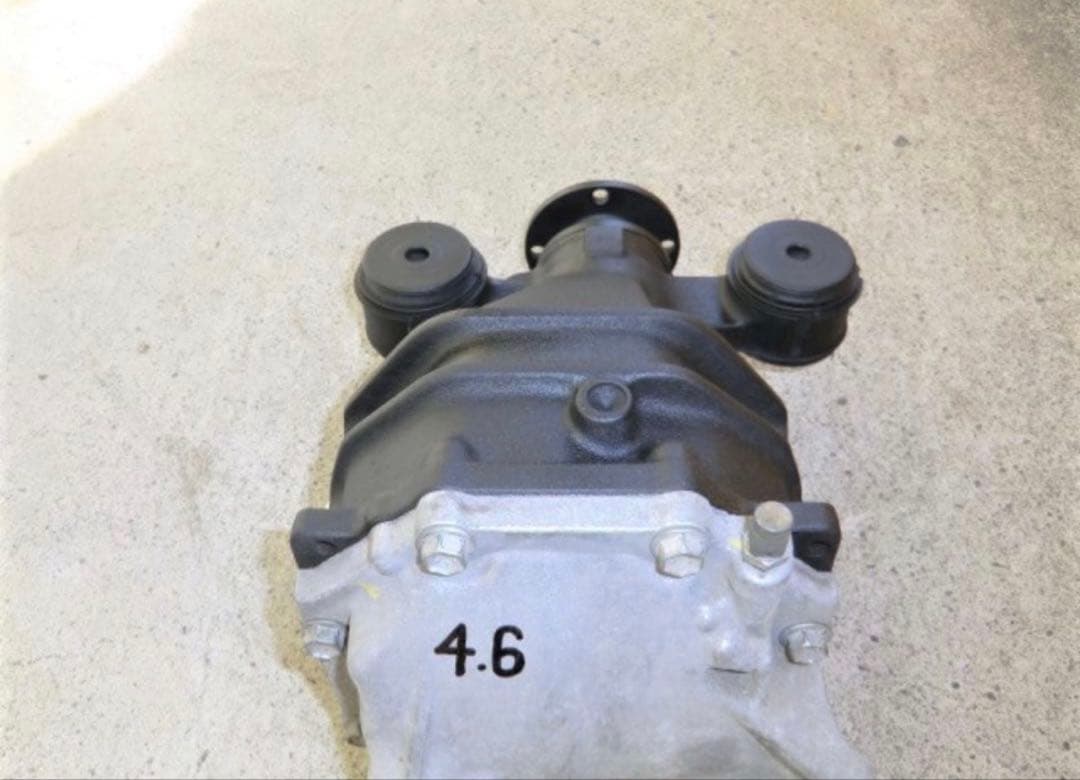 ファイナル4.6 7.5インチ デフケース 機械式 LSD デフ 組込み用 - メルカリ