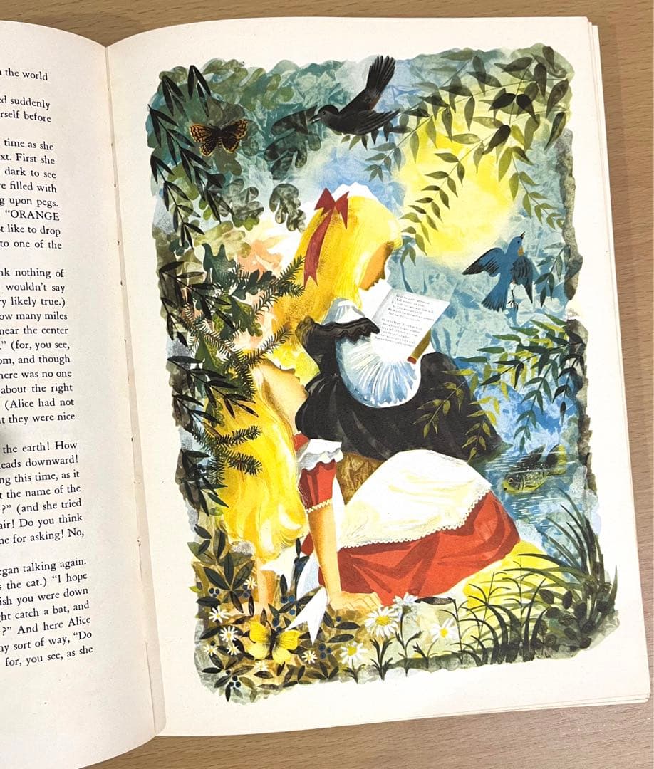 No.246 希少 古書 洋書 アンティーク 不思議の国のアリス・鏡の国の