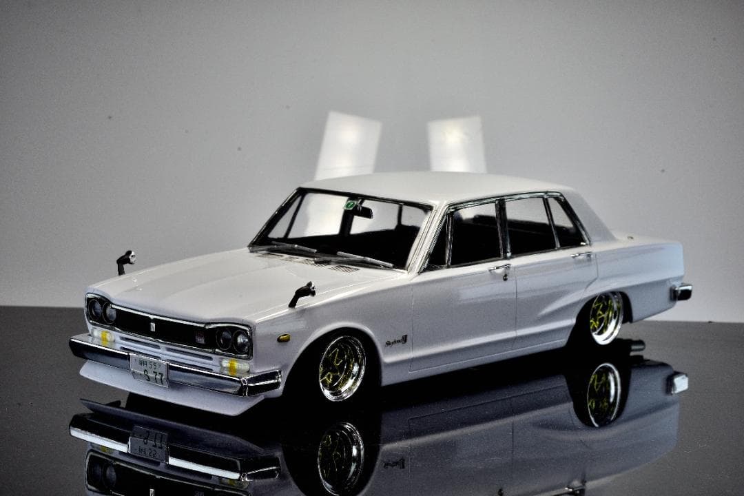 【1/24アオシマ】スカイライン2000GT【ハコスカ】 塗装なし」&「1時間フィニッシュ」で、アオシマ新シリーズの1/24