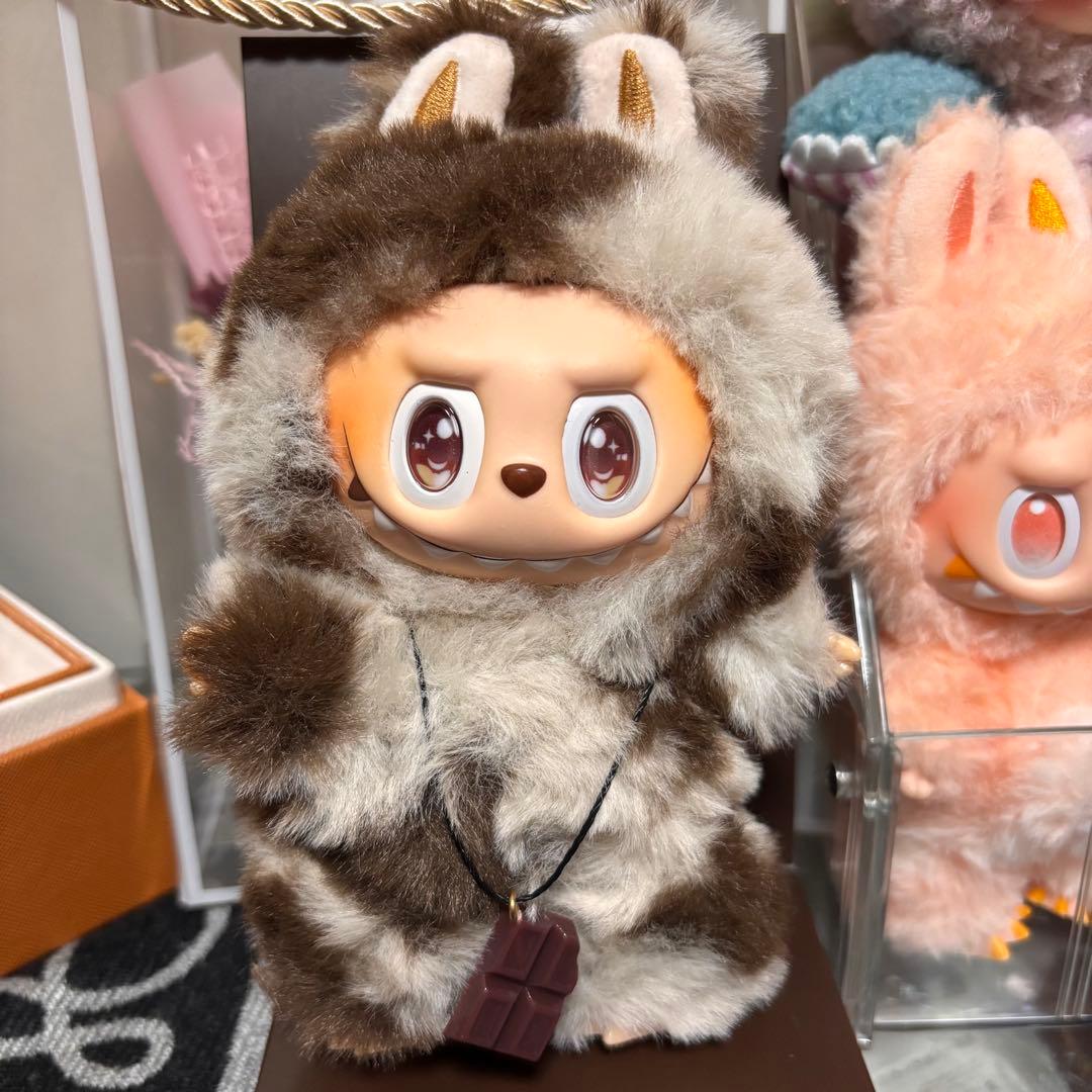 海外限定 LABUBU ジモモ ラブブ カスタム チョコ ストラップ付 - メルカリ