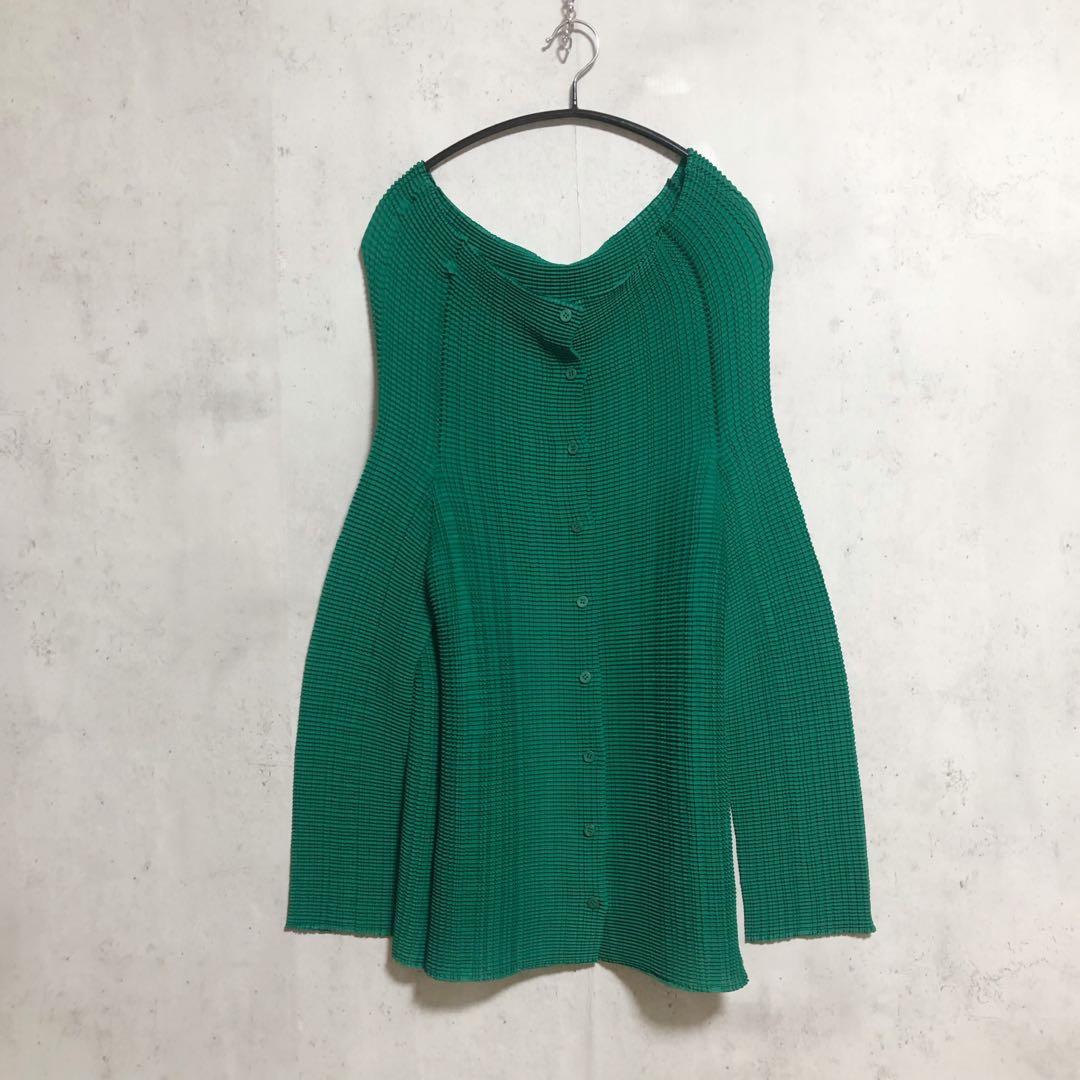 専用ISSEY MIYAKE FETE イッセイミヤケ フェット プリーツシャツ