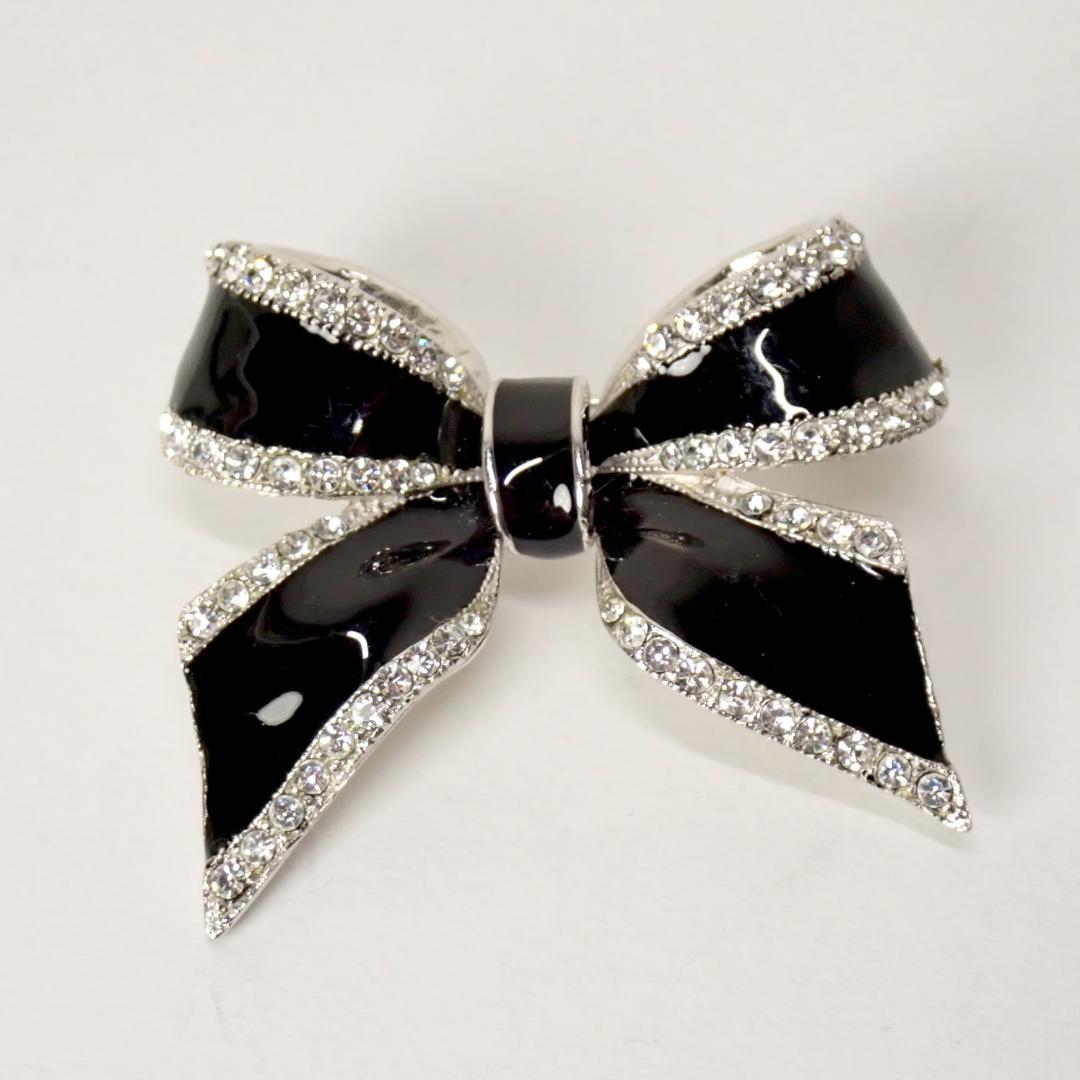 英国製 ヴィンテージ ブローチ ラインストーン リボン - メルカリ