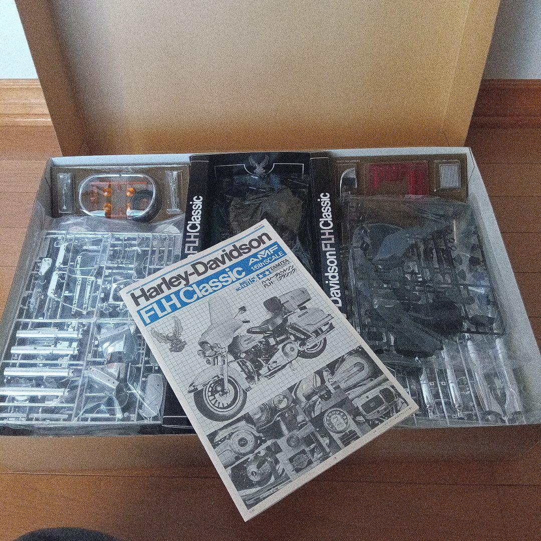 タミヤ ビックスケール 1/6 ハーレダビッドソンFLHクラシック 検品済み