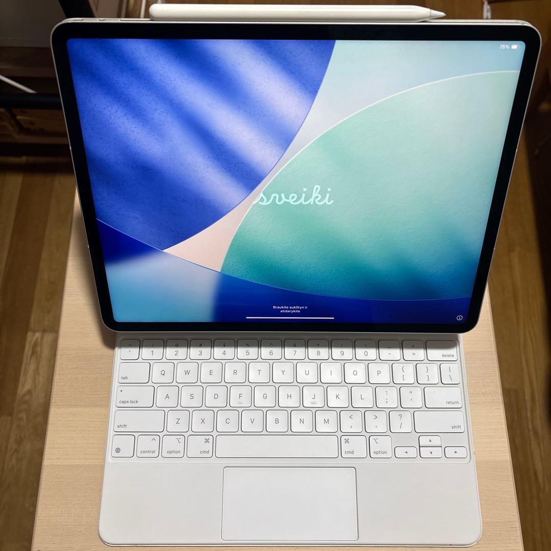 訳あり】iPad Pro 12.9 M1第5世代 ＆ 純正キーボード ＆ ペン - メルカリ