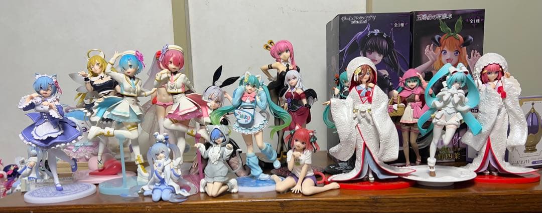 アニメキャラクター フィギュアセット　20個 ドラゴンボールZ」「鬼滅の刃」「ONE PIECE」から人気キャラクターが