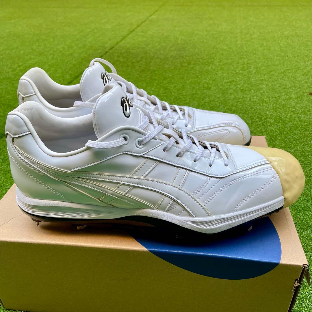 asics オーダースパイク白 (投手用)30.5cm (未使用インソール付き)