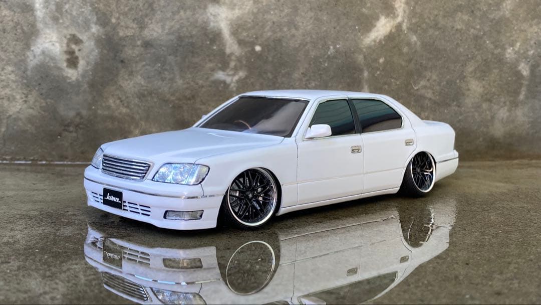 1/24 アオシマ 20セルシオ 完成品 - メルカリ