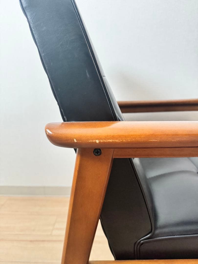 カリモク60 Kチェア 1シーター ブラック【梱包たのめる便発送】 - メルカリ