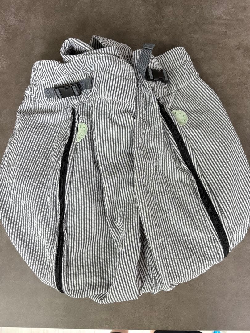 WEEGO ウィーゴツイン 双子 ストライプ 抱っこ紐 ツイン】双子用抱っこひも – Weego Japan