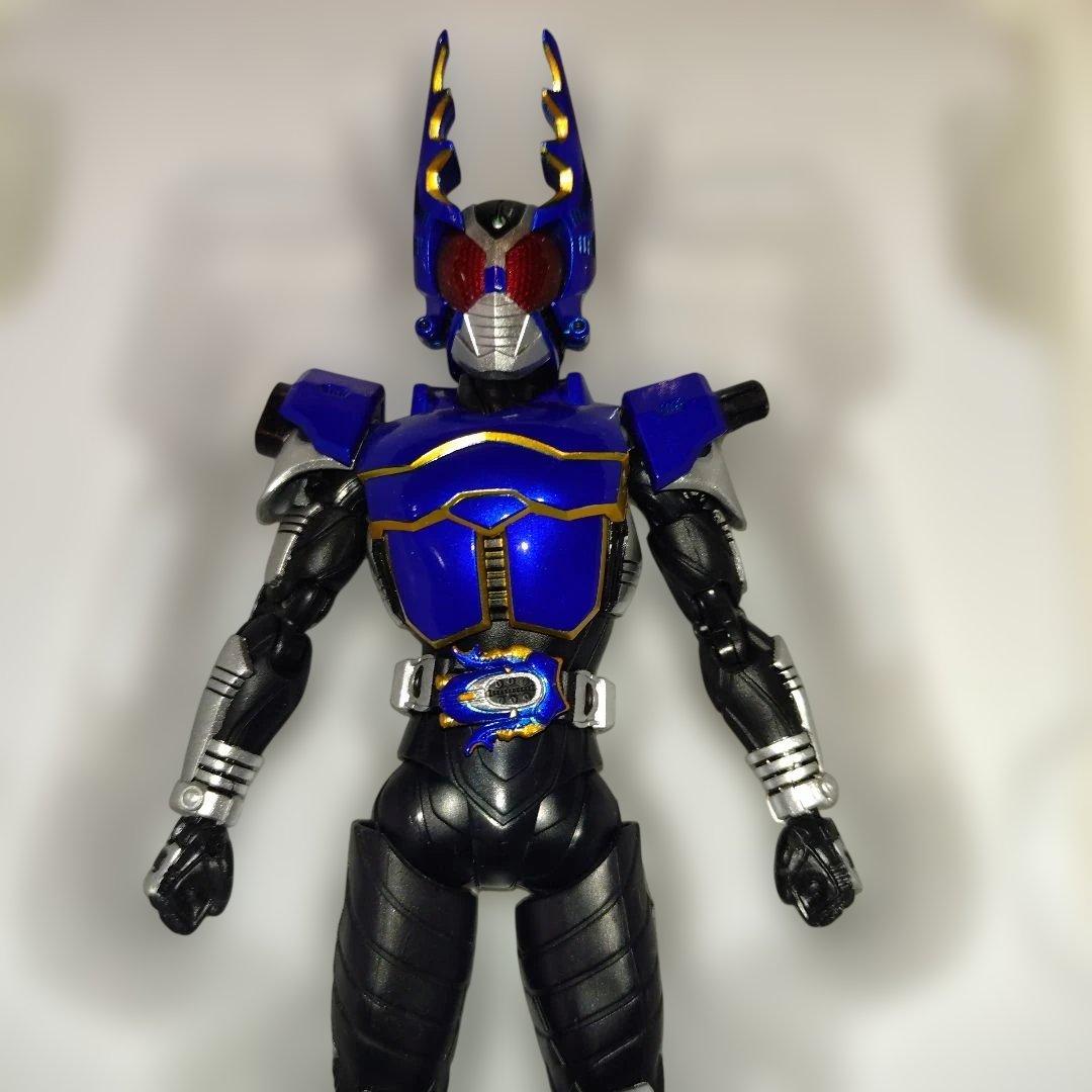 2016年製　S.H.Figuarts 真骨彫製法 仮面ライダーガタック