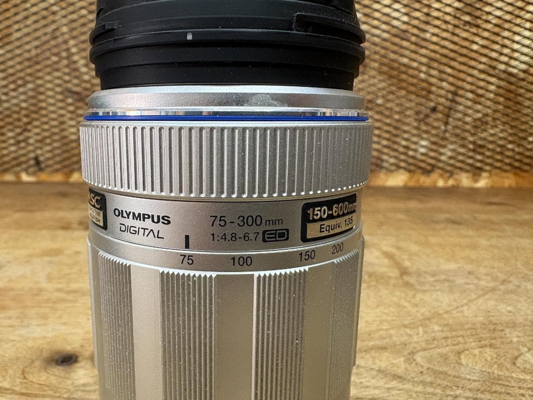 オリンパス★M.zuiko★75-300mm★F4.8-6.7