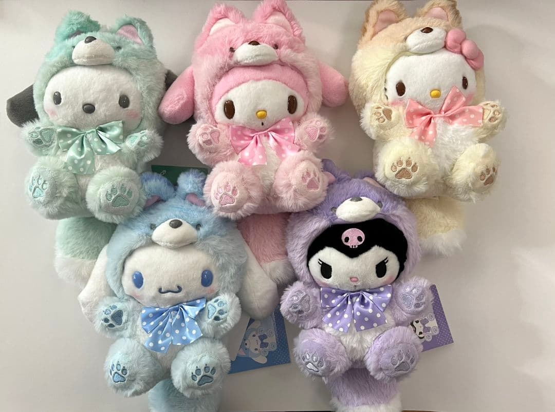 北海道限定 サンリオ キツネ ぬいぐるみ マスコット セット - メルカリ