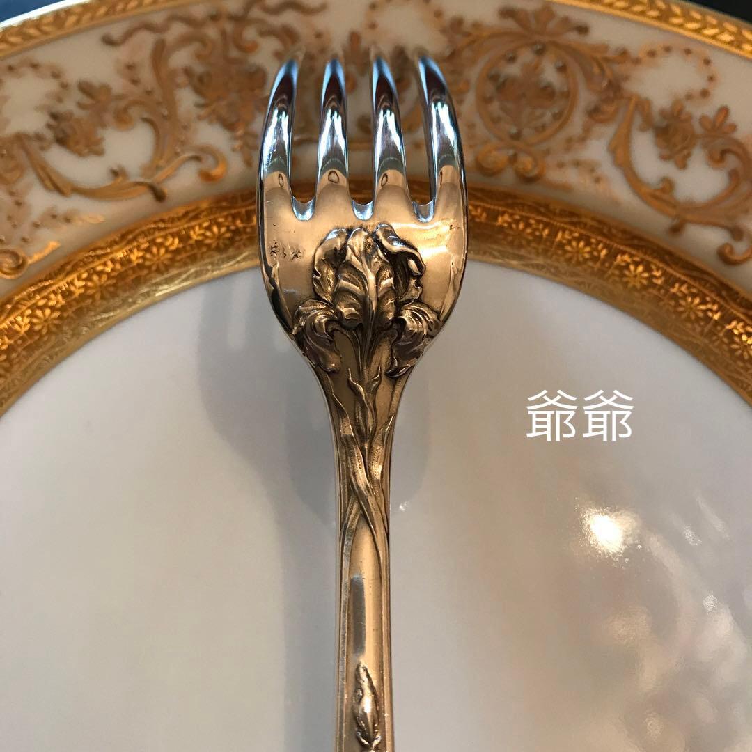 Puiforcat ピュイフォルカ／「アイリス」純銀製 フォーク1本 - メルカリ