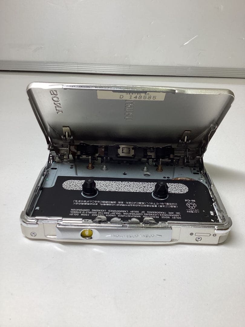 d*3様 ジャンク Panasonic RQ-S90F & Sony WALKM - メルカリ