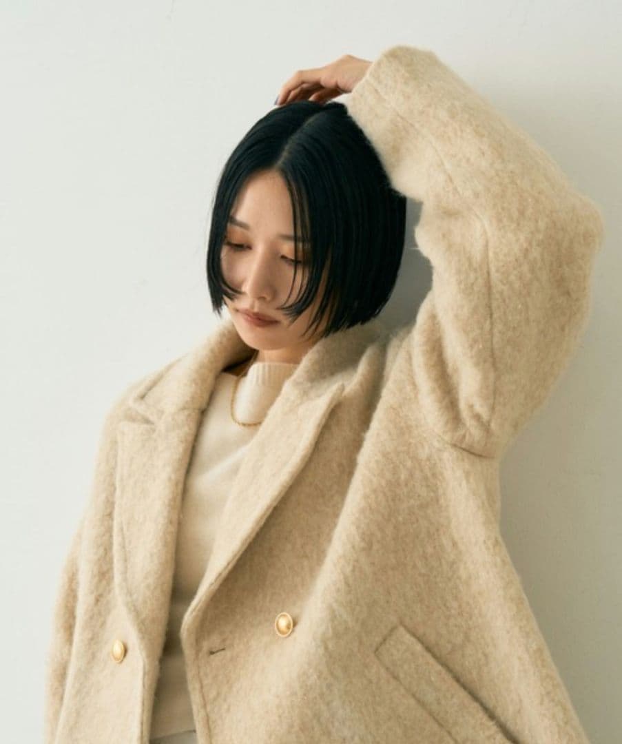 EMMA ROUGE VIF ラメシャギースライバーピーコート ベージュ - メルカリ