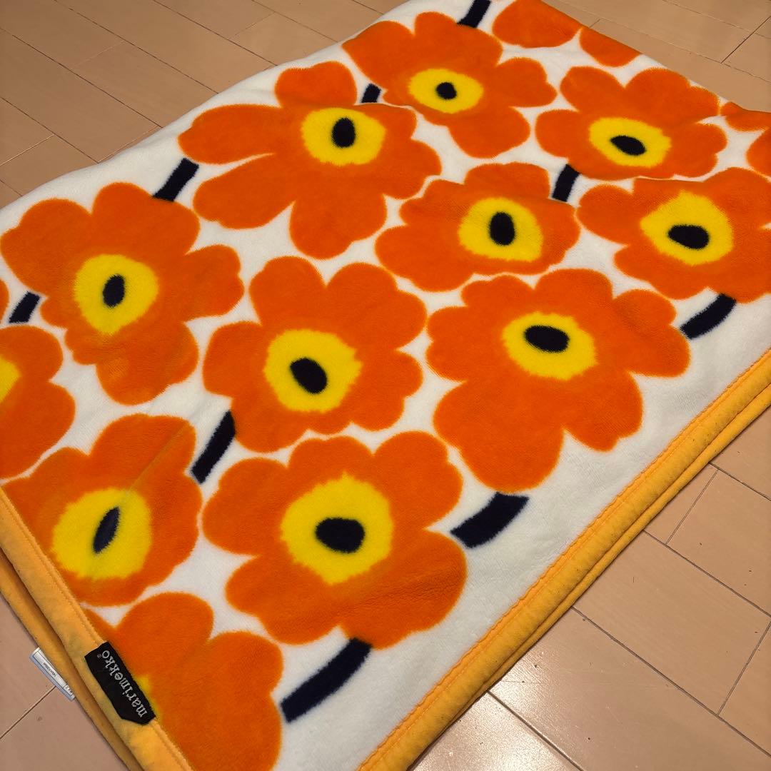 マリメッコ シングル毛布 西川 ウニッコ 柄 オレンジ - メルカリ