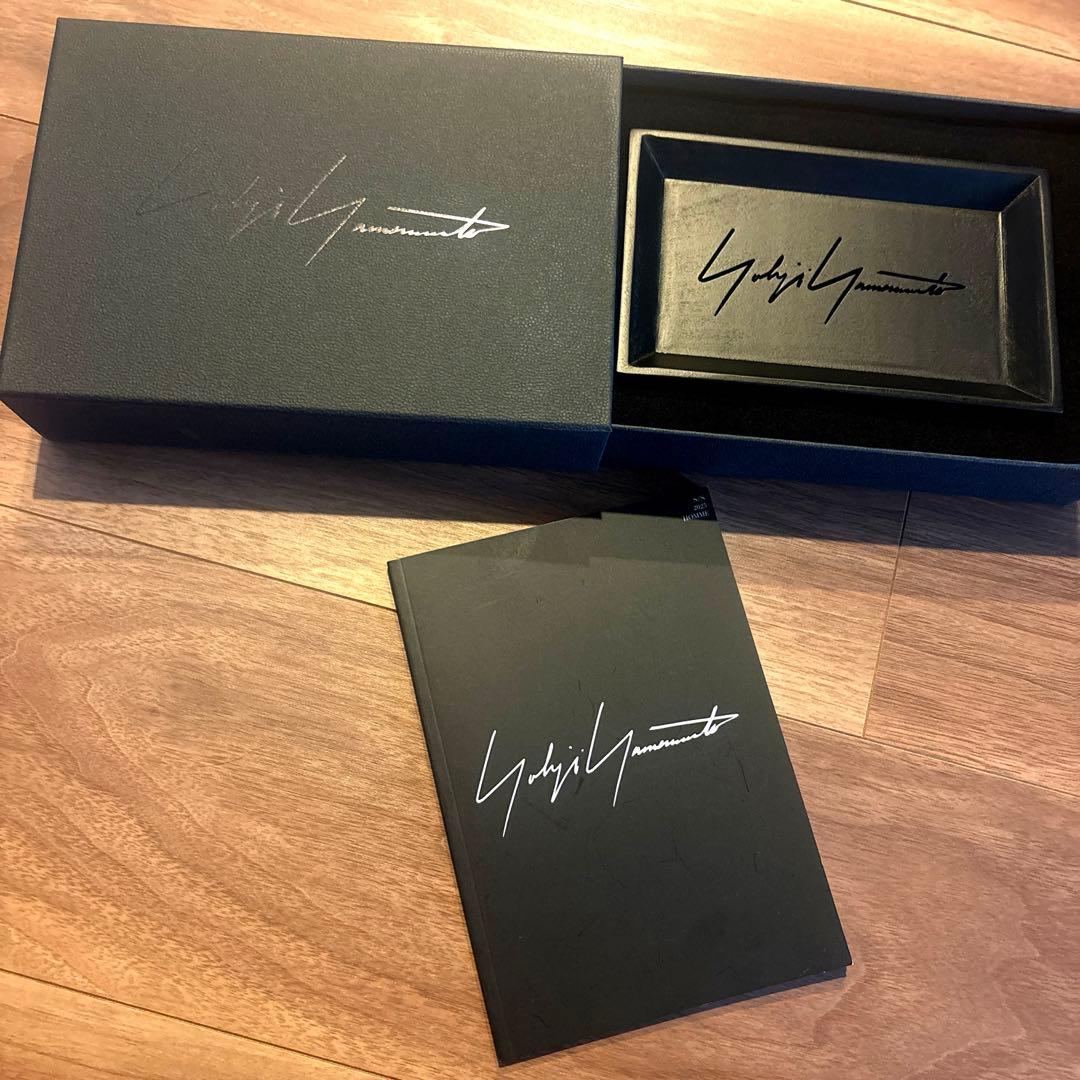 新品未使用品✨YOHJI YAMAMOTO ノベルティ 木製 アクセサリートレイ