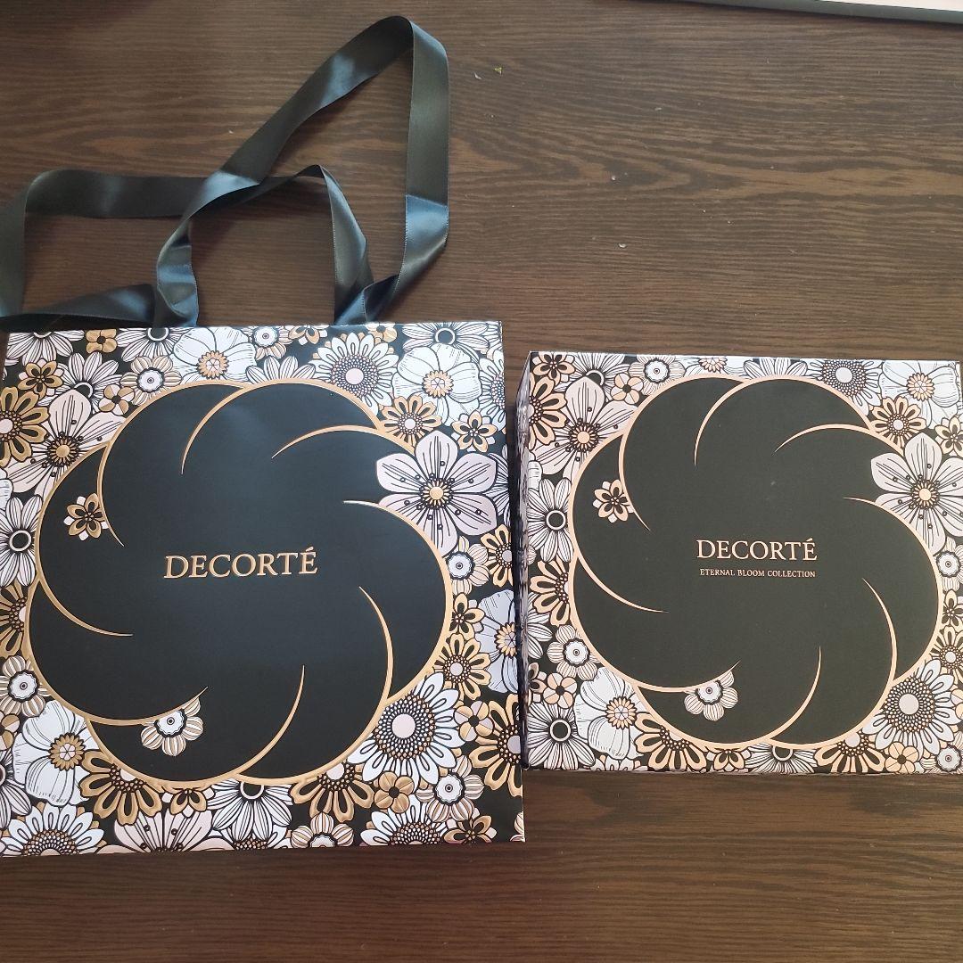 コスメデコルテ　クリスマスコフレ2025　新品未開封 ❤コスメデコルテ❤クリスマスコフレ 新品・未開封 コスメデコルテ