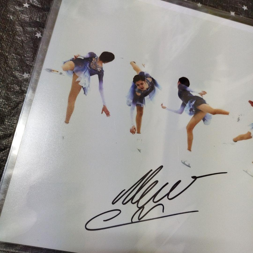 エフゲニア・メドベージェワ 直筆サイン入りフォト アイスフィギュア