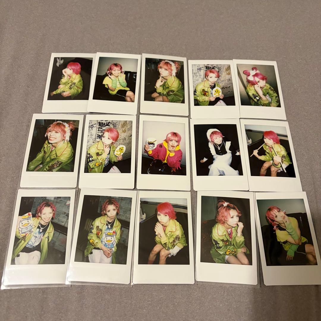 甘い暴力 啓 チェキ75枚(1/19含む)＆グッズセット - メルカリ