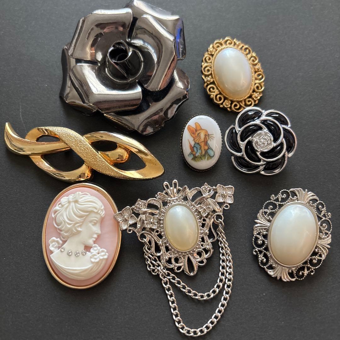 ヴィンテージブローチまとめ売り - メルカリ