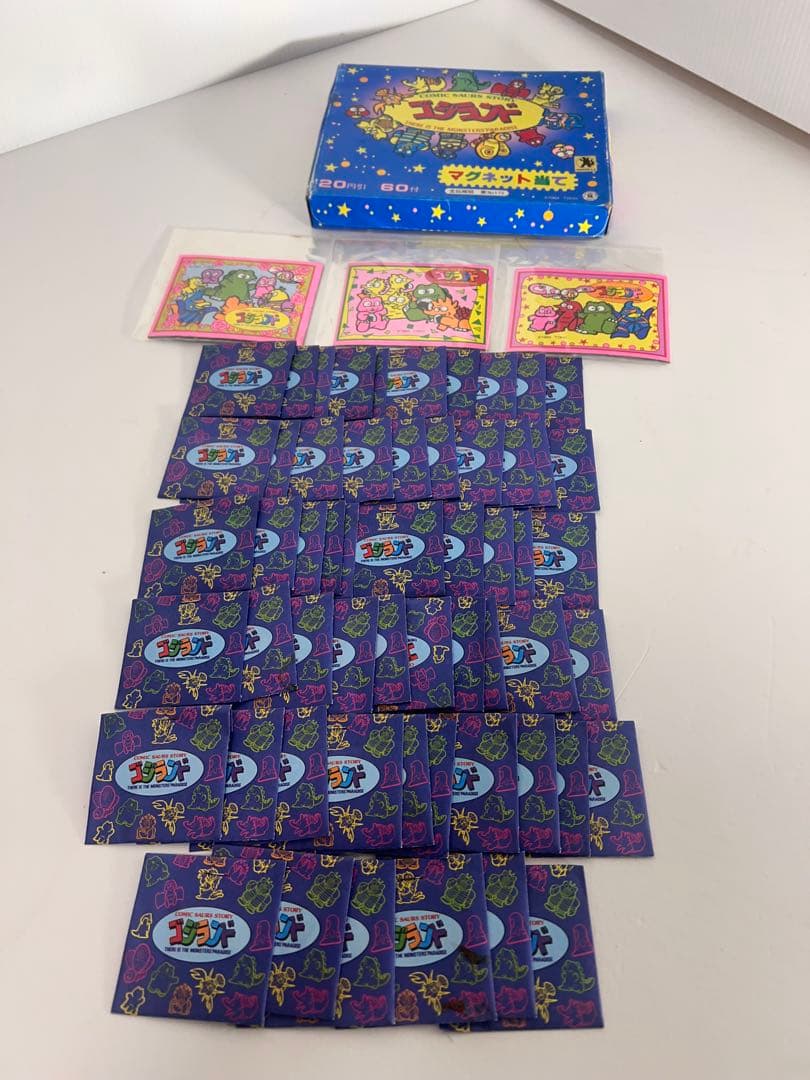 幻の逸品 1984年製 TOHO ゴジランド マグネット当て 59枚 当時年代物 1984 TOHO ゴジランド 角メンコ セット ゴジラ アニメ 昭和レトロ③の