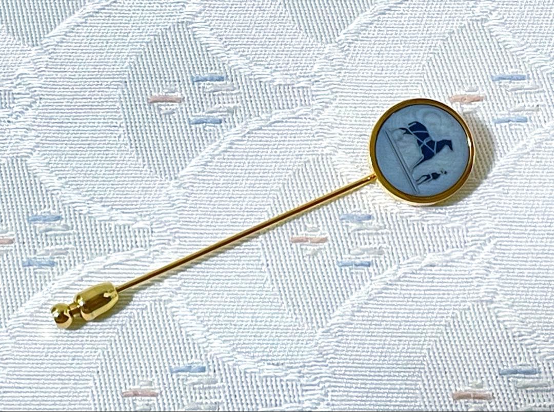 HERMES エルメス ピンブローチ コロゾ 馬柄 - メルカリ