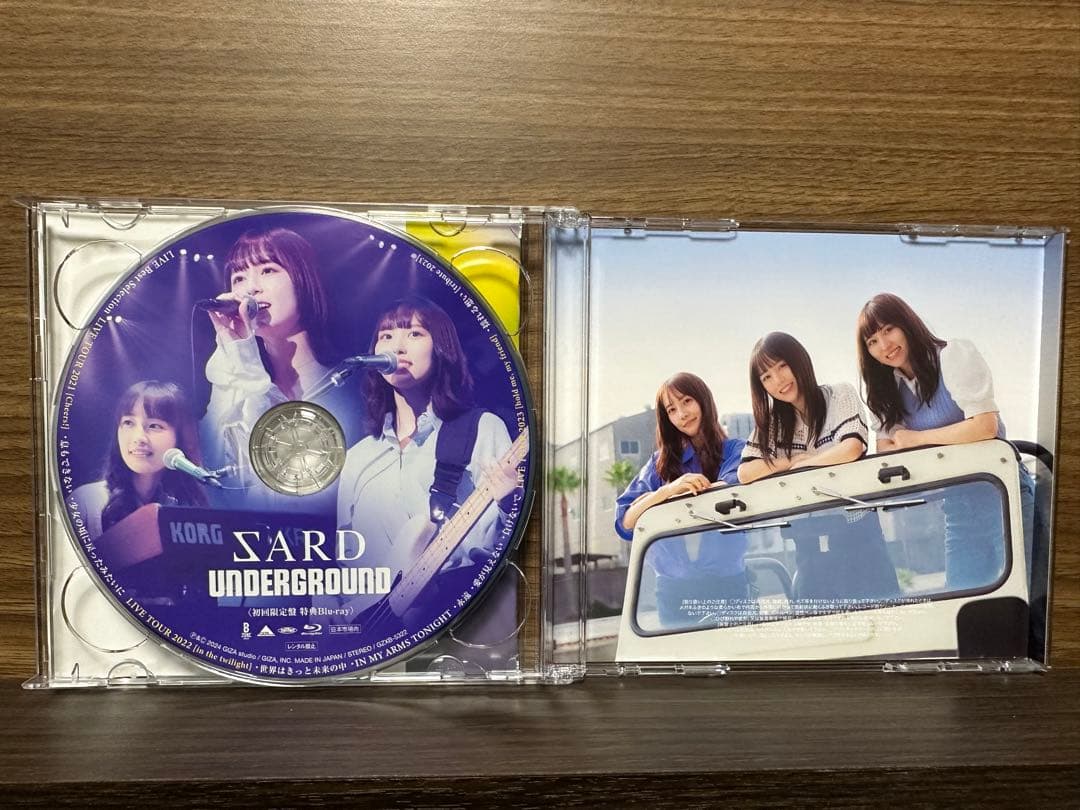 サイン入り SARD UNDERGROUND ZARD tribute best - メルカリ