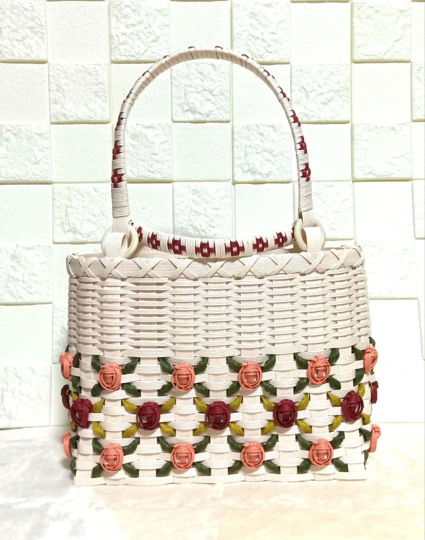 《愛❤︎.。》エコクラフトバンド かごバック ５点