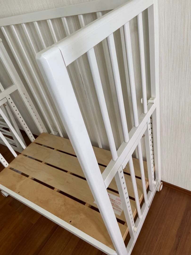 《訳あり》大和屋　ソイネール＋ムーブ　ホワイト木製ベビーベッド