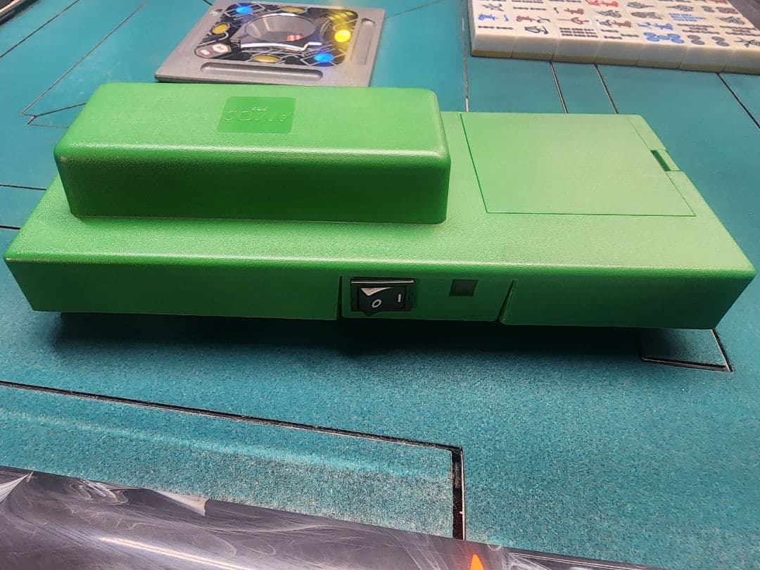 牌山押出機 【ゴッドハンド2 】全自動麻雀卓三人打ち麻雀用 中古 美品