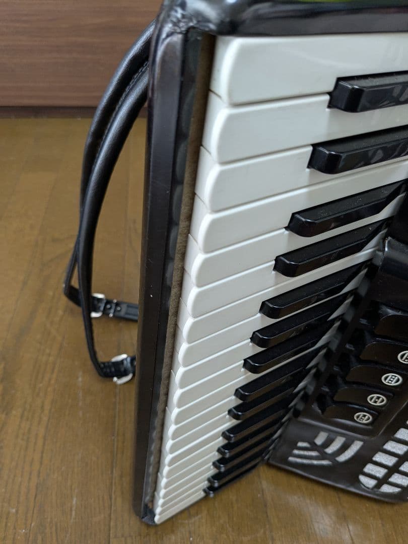 TOMBO アコーディオン No. 65 MMM 34鍵盤80ベース