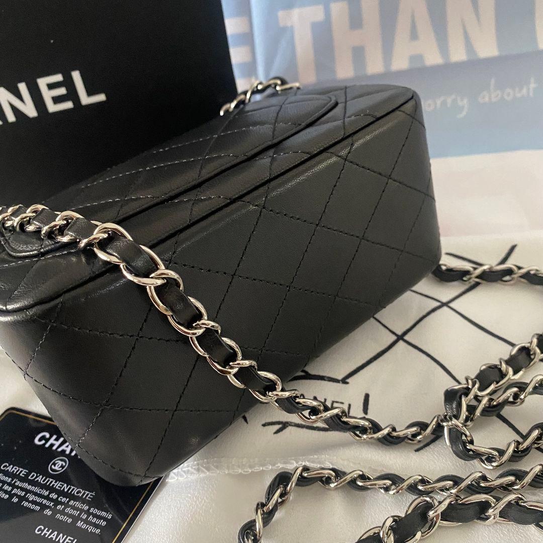 CHANEL ブラック キルティング ショルダーバッグ - メルカリ