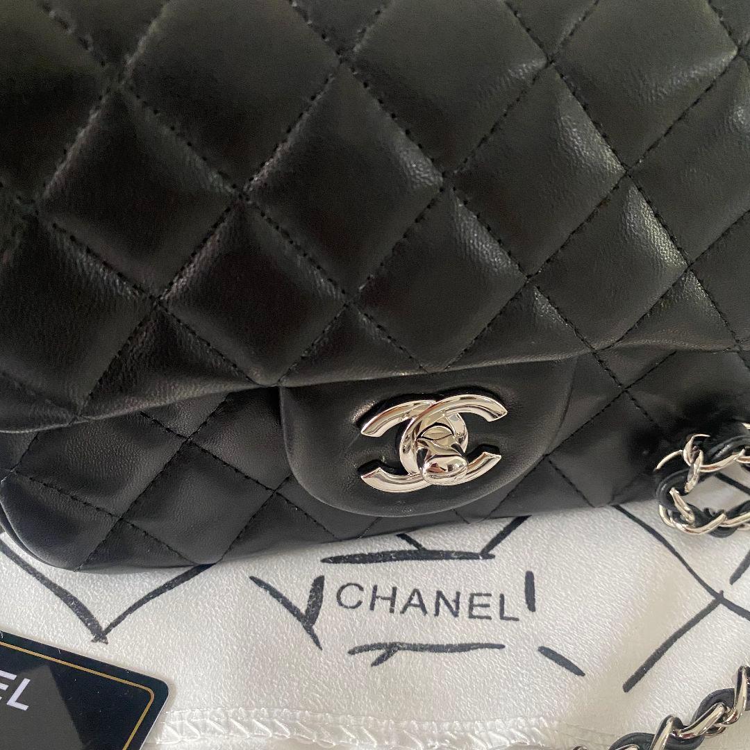 CHANEL ブラック キルティング ショルダーバッグ - メルカリ