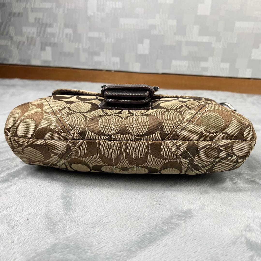 Vintage Coach Soho Signature Bag 6171 - メルカリ