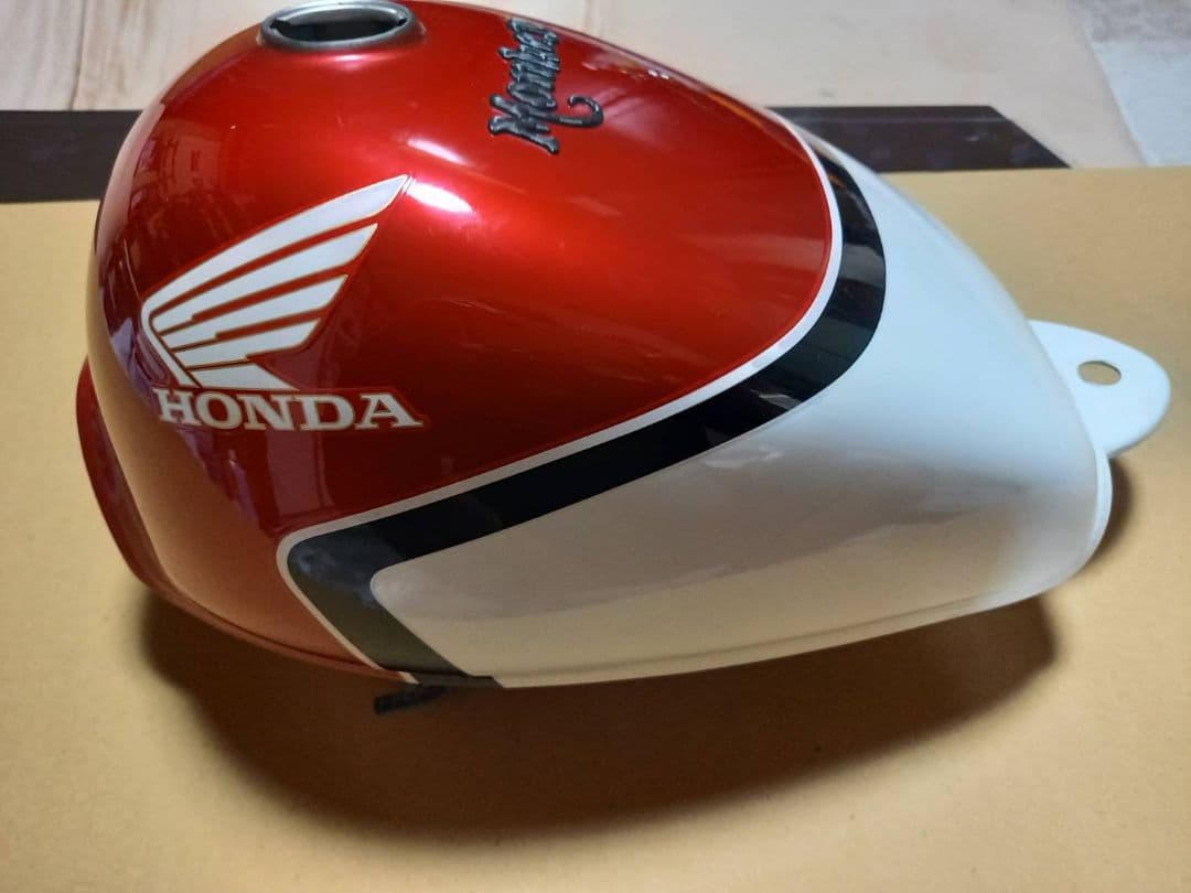 tak様専用 ホンダ モンキー 純正タンク 12V CBXカラー - メルカリ
