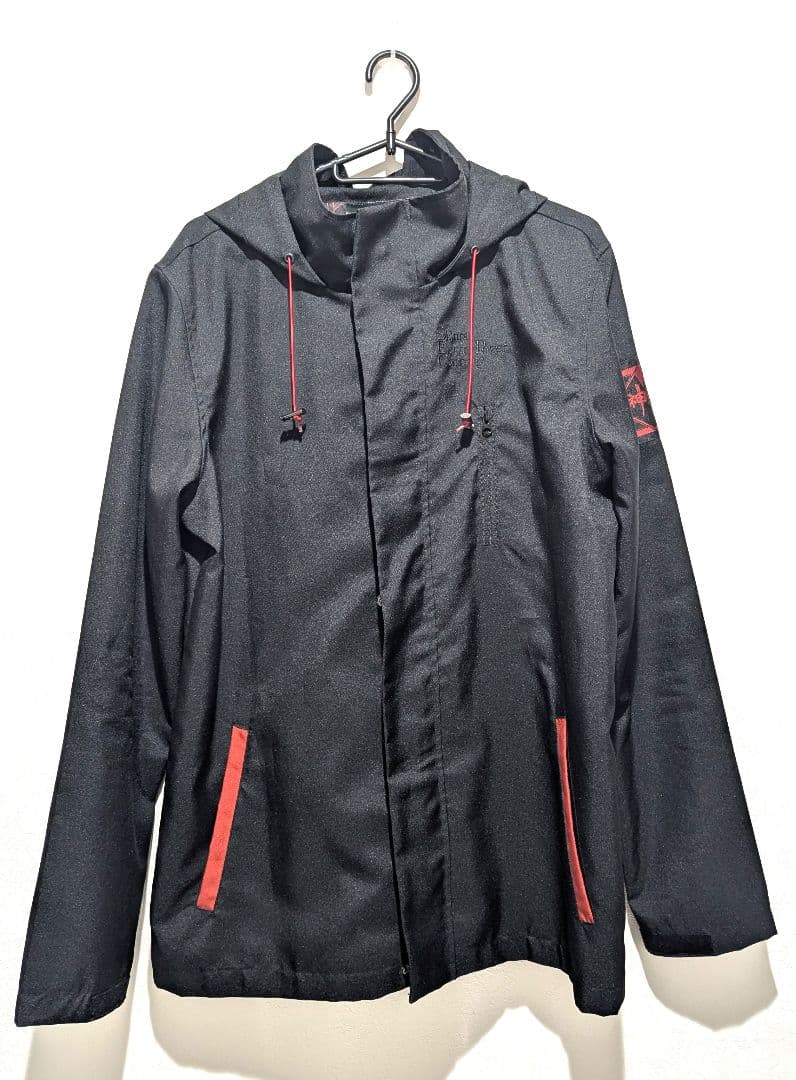 ファイナルファンタジー7リメイク 神羅カンパニー マウンテンパーカー