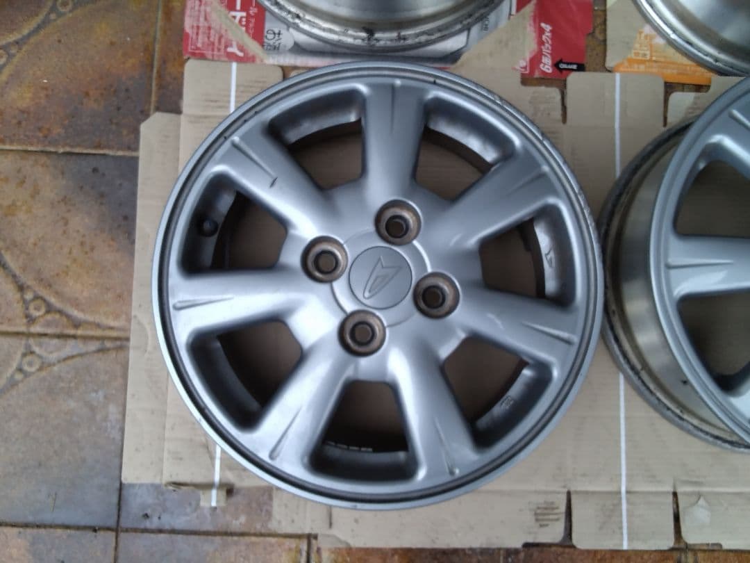 ダイハツ純正・１４/４.５Ｊ・offset＋４５・ノーマル戻し・スタッドレス用