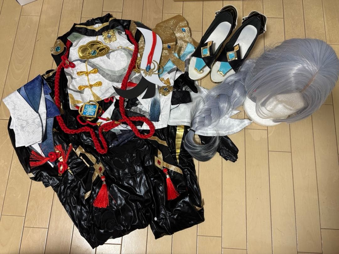 原神 申鶴 衣装 ウィッグ 靴 武器 セット 猫屋小舗 原神 コスプレ 申鶴 しんかく 衣装 ※ウィッグ 靴 追加可 : 五