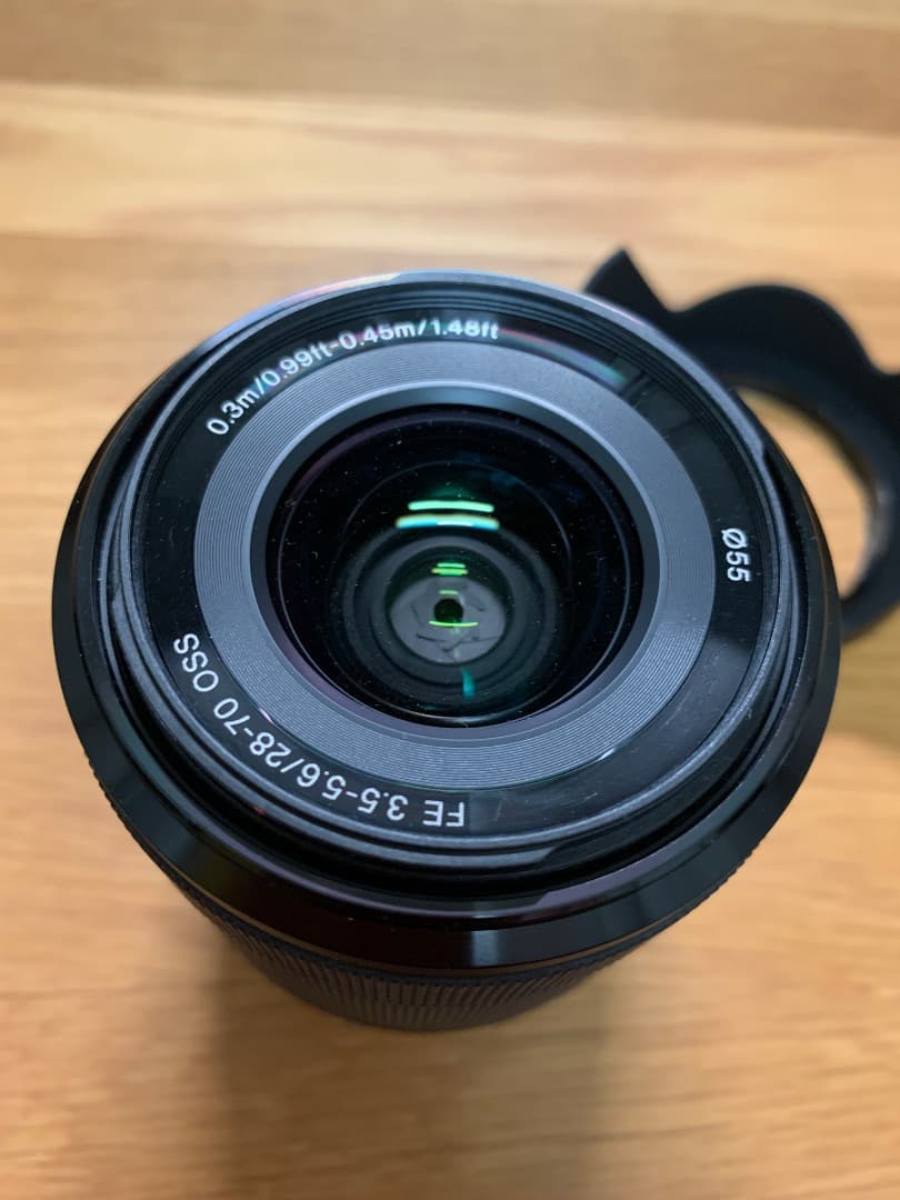 Sony FE 28-70mm F3.5-5.6 OSS レンズ