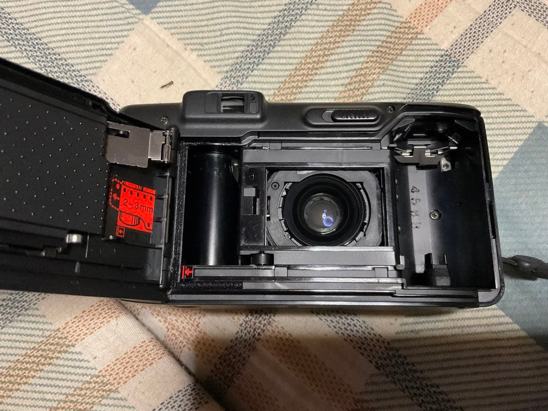 Nikon／ZOOM310 AF。電池／CR123A。【カバー付き中古品】。