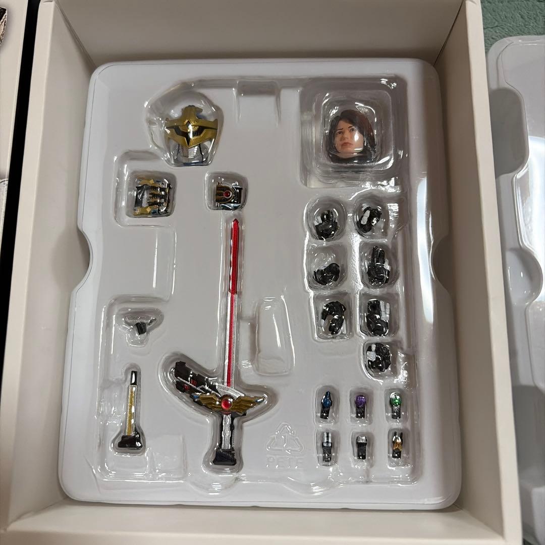 S.H.Figuarts 真骨頂 仮面ライダーイクサ