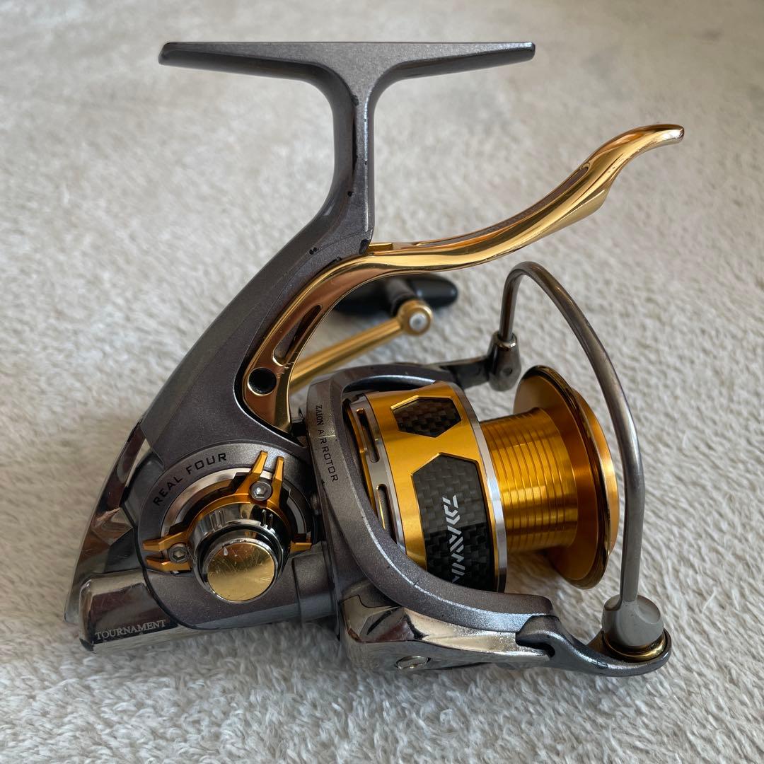 ダイワ、12トーナメント３０００ＳＨLBD DAIWA（ダイワ） 12 トーナメント ISO 3000SHLBD スピニングリール