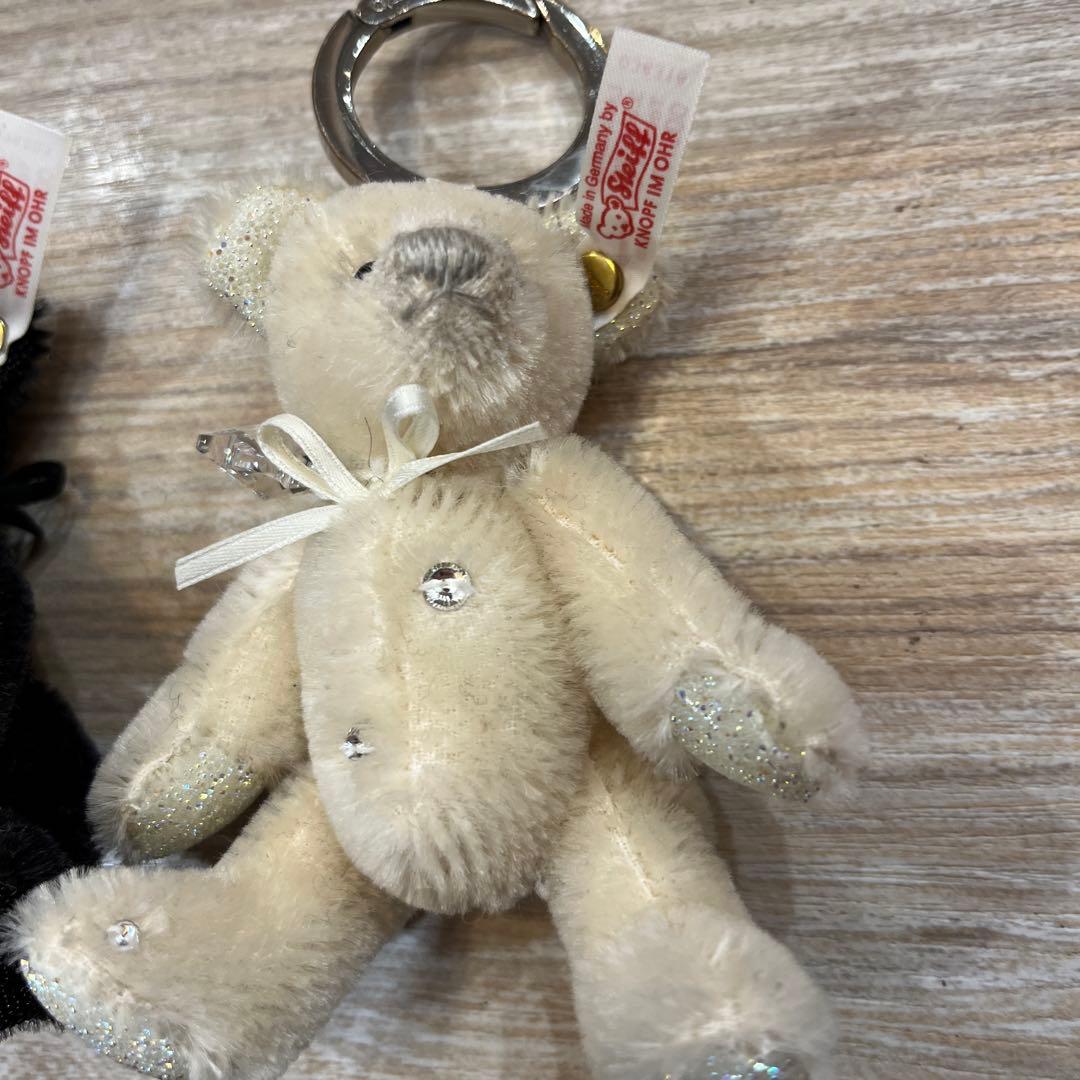 シュタイフsteiff2009年限定スワロフスキーテディベアキーチャーム2個